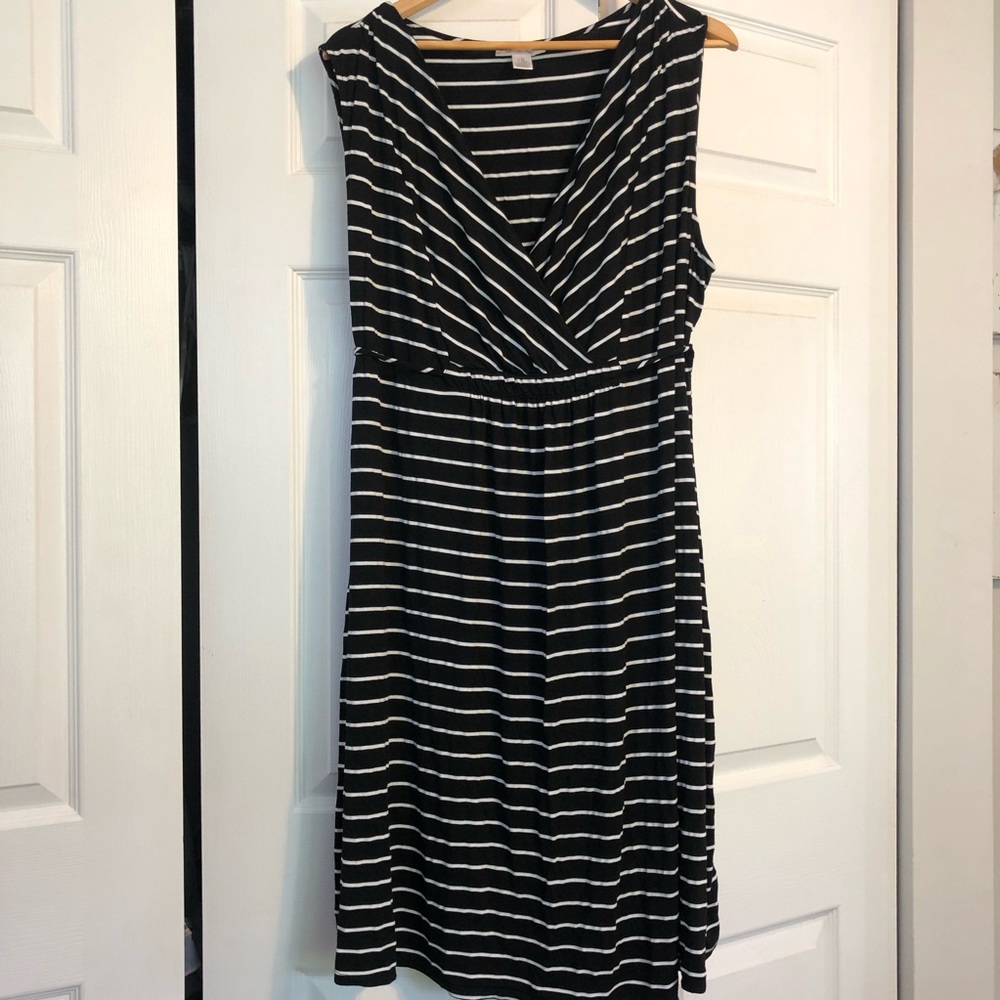 Motherhood maternity nursing nightgown